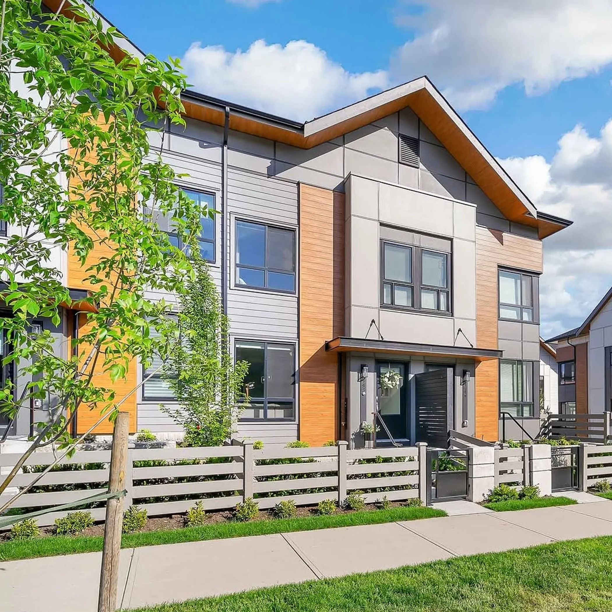 contemporary townhomes