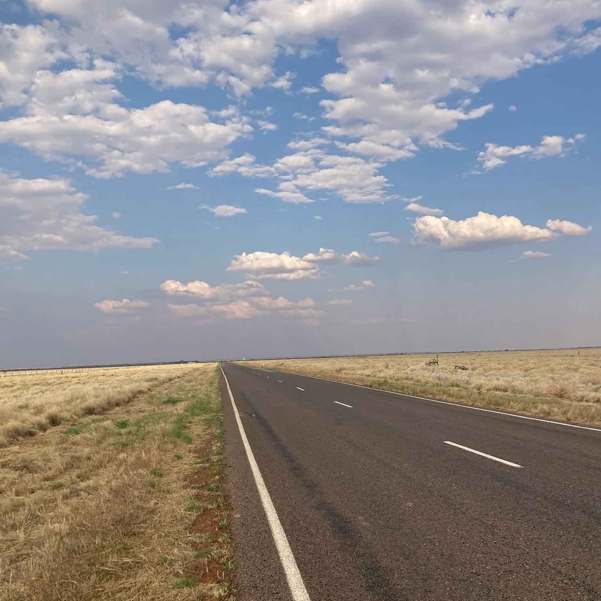 remote australian road-trip landscape