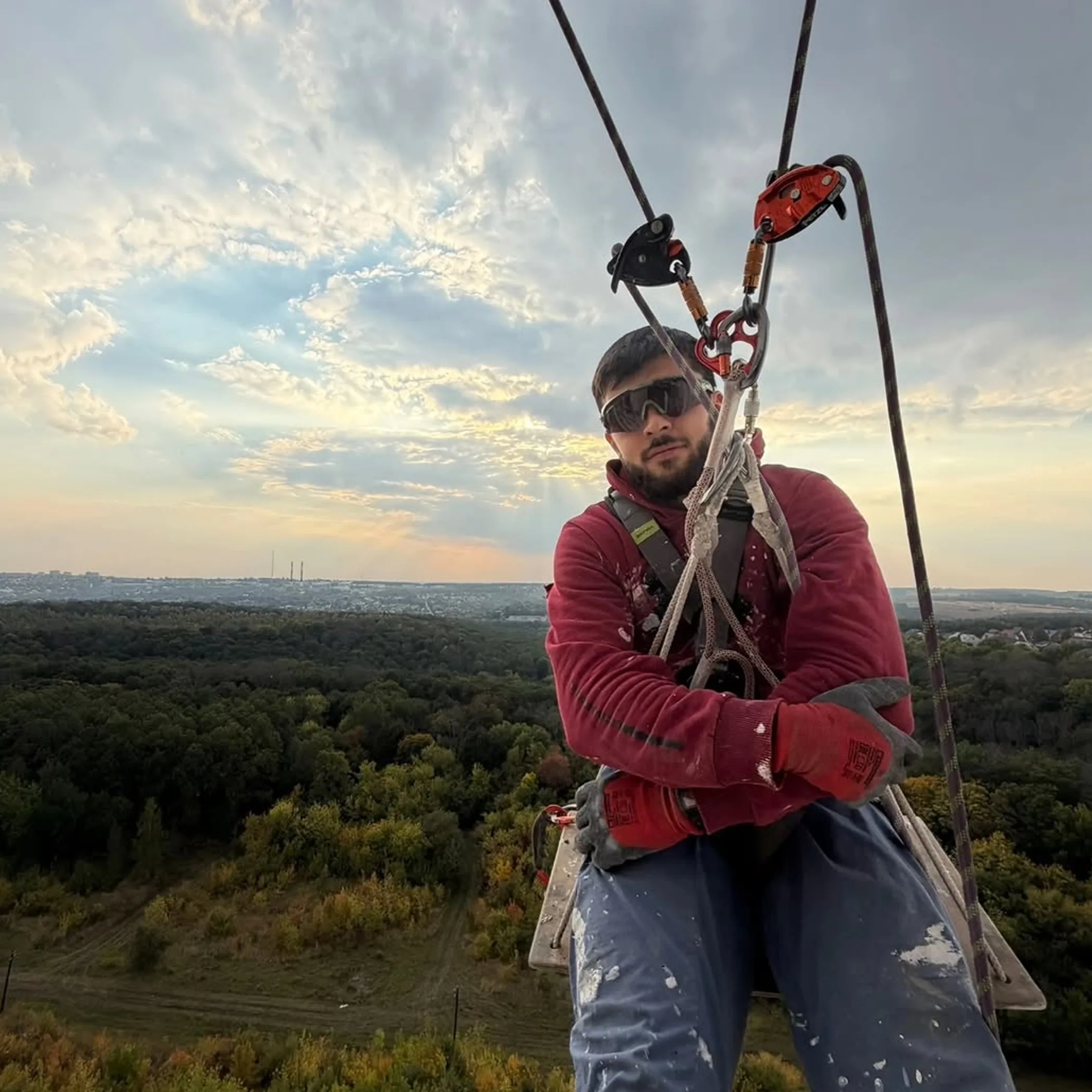 high-rise rope access maintenance work