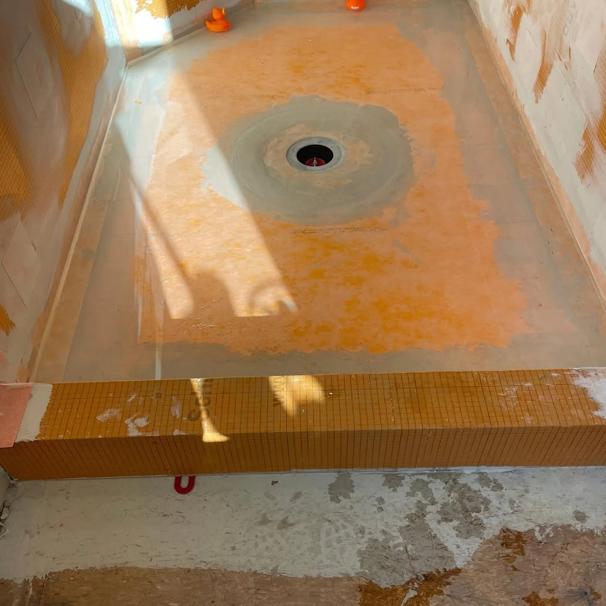 shower waterproofing system with drain